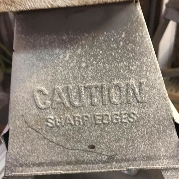 Meet your Posher, Liz - Picture 1 of 1